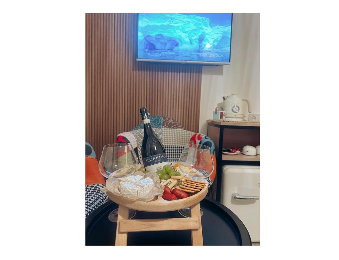Avalon Hotel Armenia Yerevan Bagian luar foto