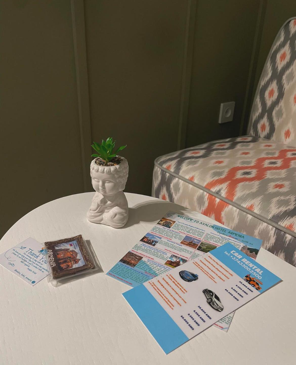 Avalon Hotel Armenia Yerevan Bagian luar foto
